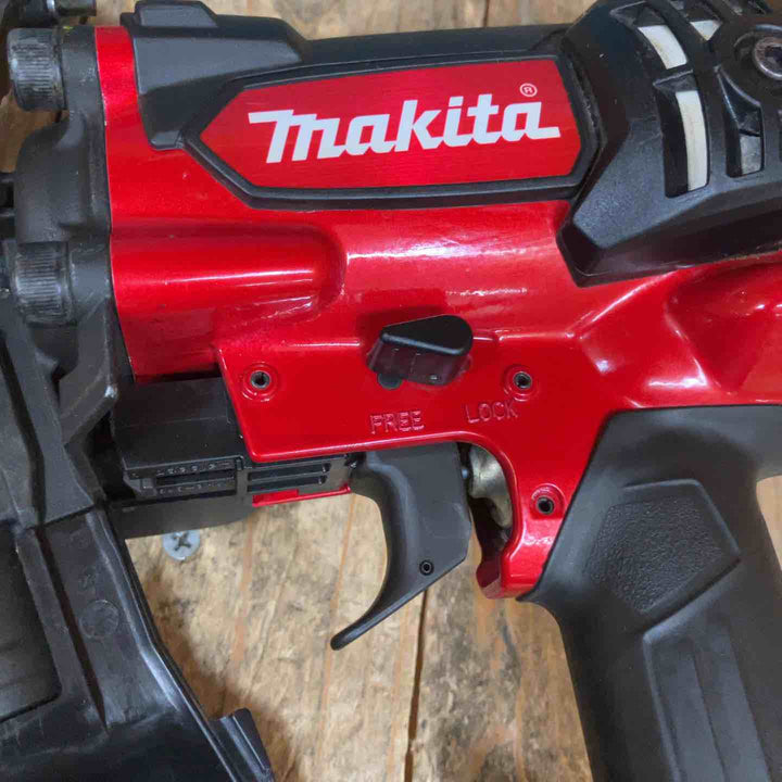 【動作良好】★マキタ(makita) 高圧エア釘打ち機 AN731H【所沢店】