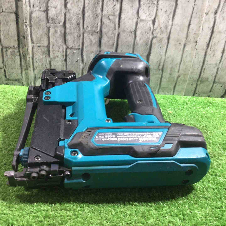 ◇マキタ(makita) コードレスタッカー ST421DZ 18V 動作確認済み【川口店】