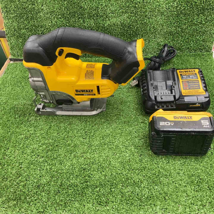 ◇DeWalt 充電式ジグソー モデル：DCS331【川崎店】