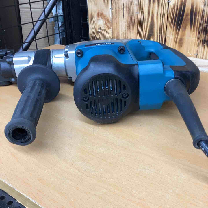 ★マキタ(makita) 電動ハンマ HM0830【越谷店】