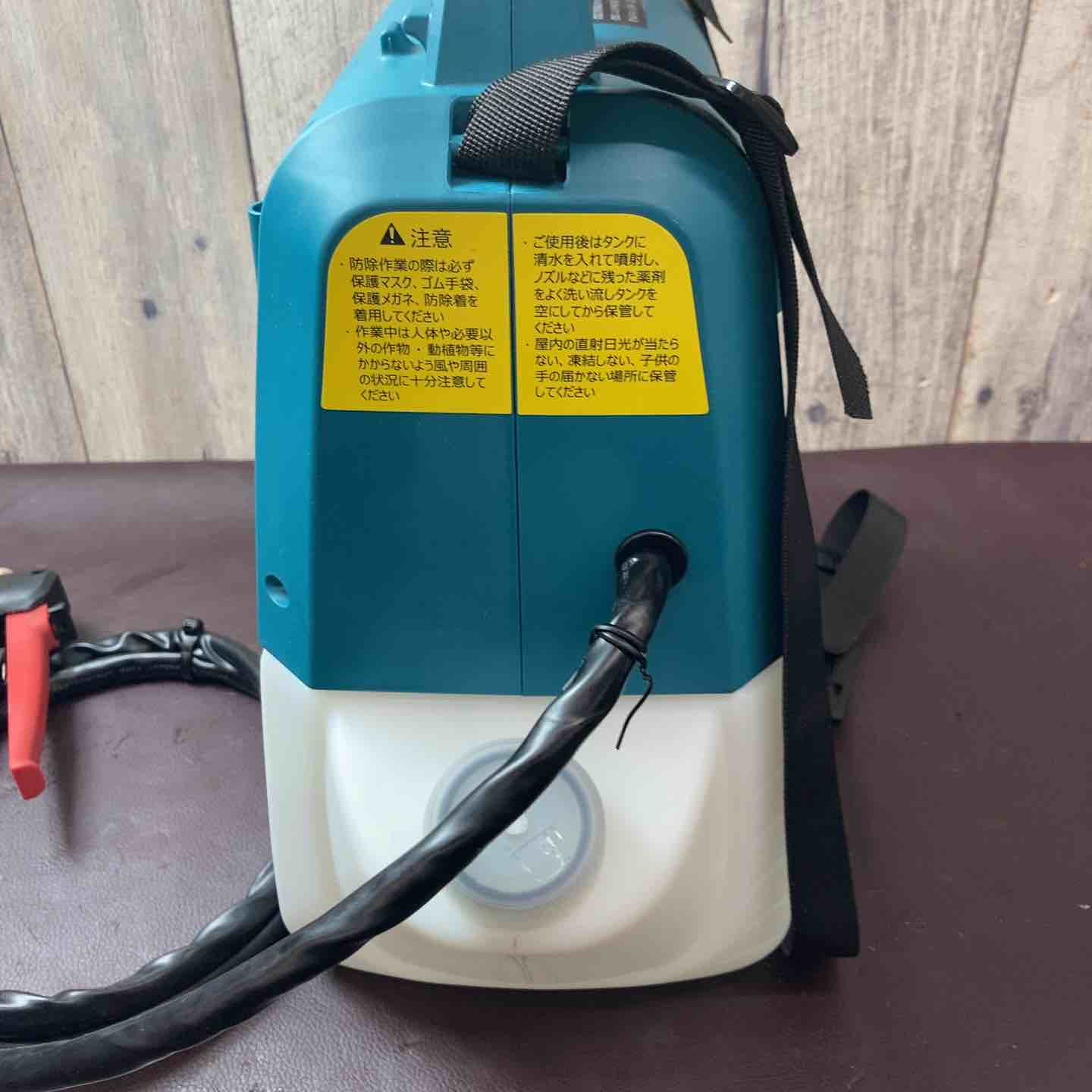 中古品】 マキタ(makita) 充電式噴霧器 MUS054DZ(本体のみ) 電動薬剤
