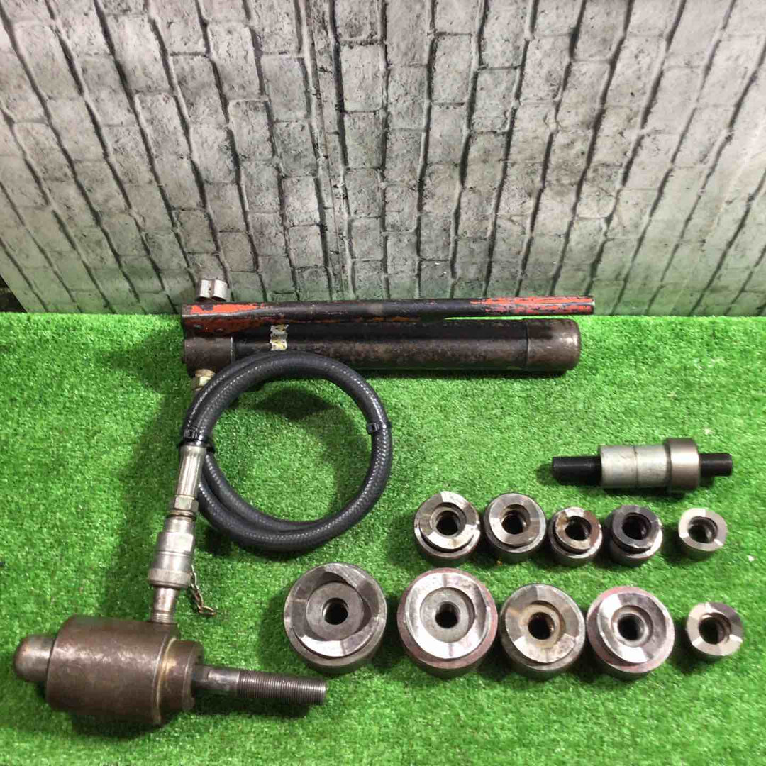 ◇泉精器(IZUMI) 手動油圧式ポンプ HP-180N【川口店】