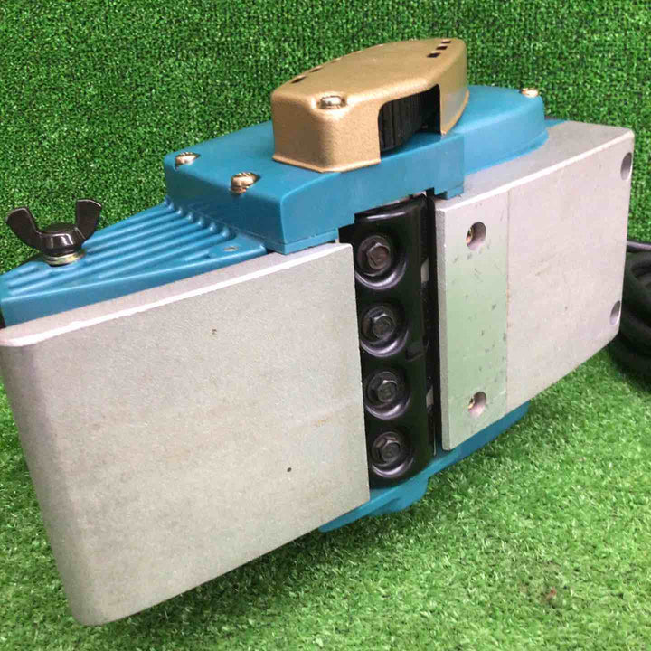 【中古品】 マキタ/makita 曲面カンナ 1003B-A (1003BA) 【鴻巣店】