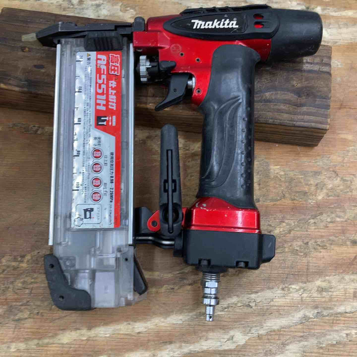 ★マキタ(makita) 高圧フィニッシュネイラ AF551H 本体のみ【柏店】