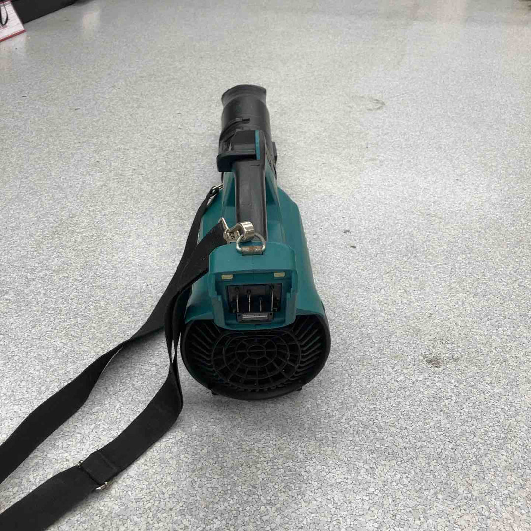 ☆マキタ(makita) コードレスブロワ MUB001GZ【八潮店】