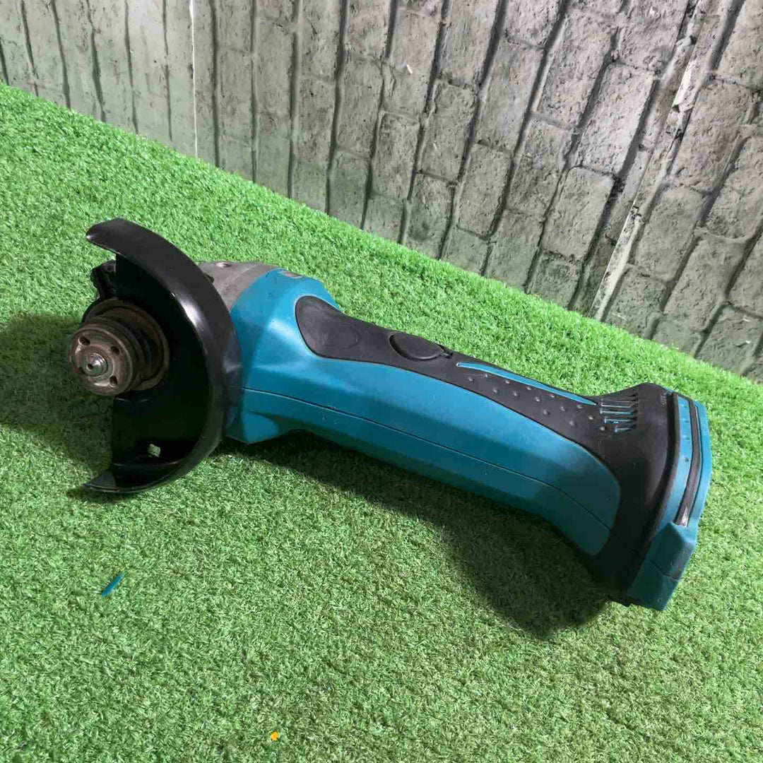 ☆マキタ(makita) コードレスディスクグラインダ GA402DZ 動作確認済【川口店】
