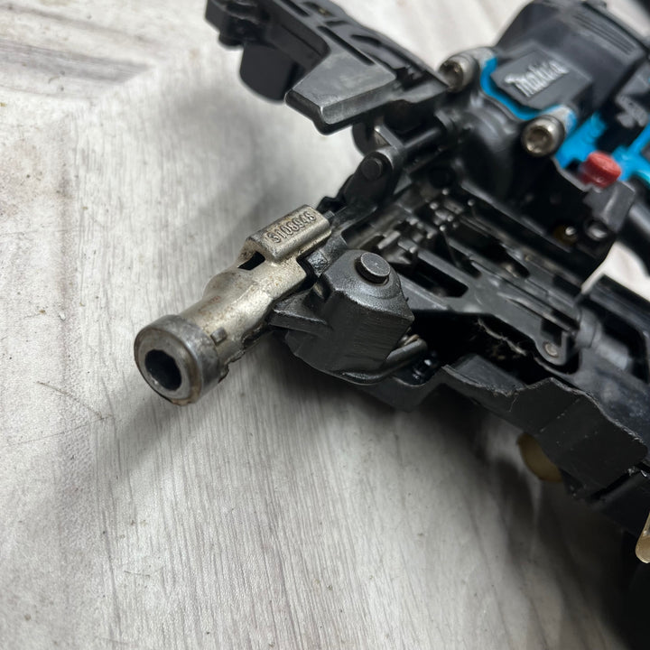 ★マキタ(makita) 高圧エア釘打ち機 AN636HM【越谷店】