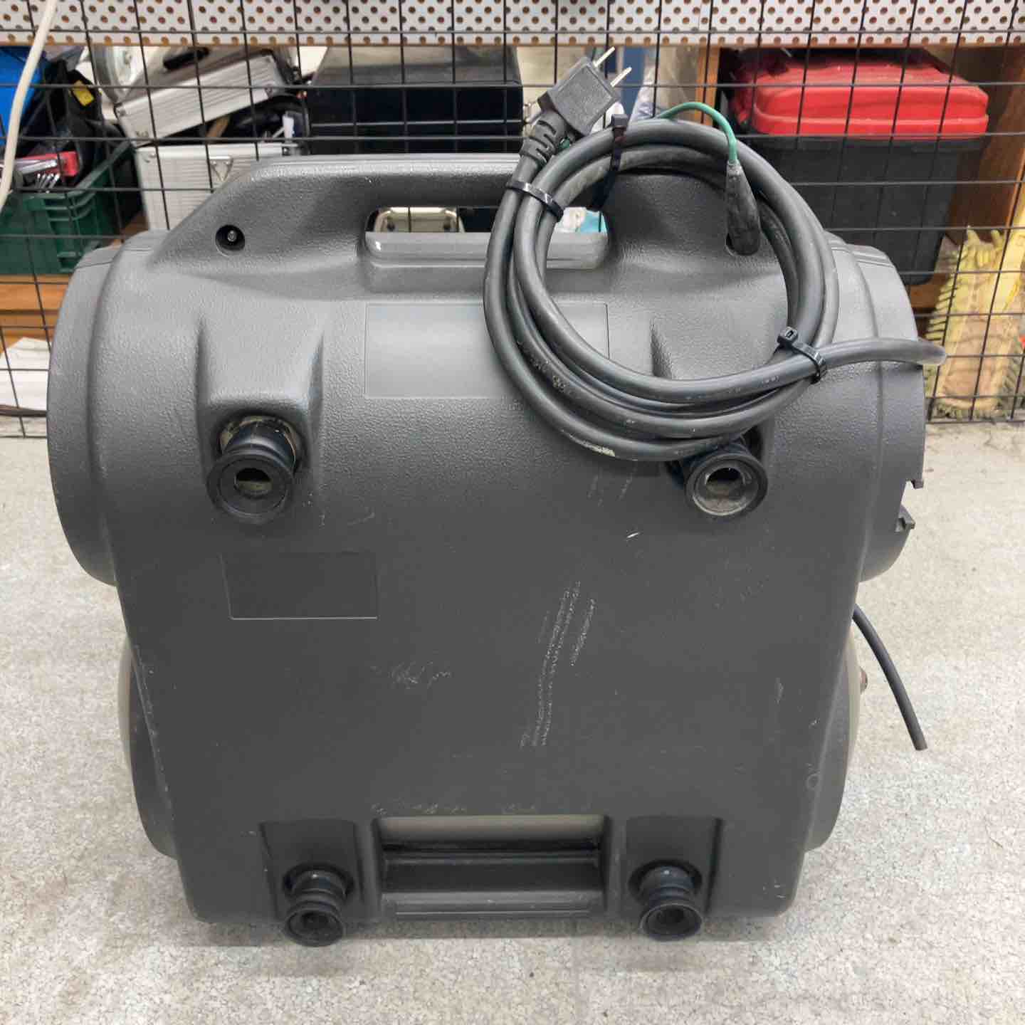 【工具】HITACHI 日立工機 常圧2口 エアーパンチ　エアーコンプレッサー　 EC922 中古　リサイクルショップ宮崎屋　住吉店25.11.13 日立 エアーパンチ 常圧エアコンプレッサ EC922の中古 中古C傷汚れあり