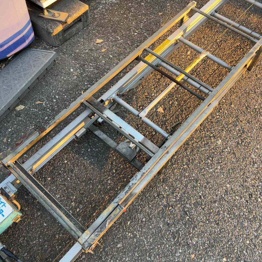 【店頭受取り限定】100V 荷揚げ機 最大60kg ライトリフター 日本産業機械 4m80cm 2連はしごセット【川口店】