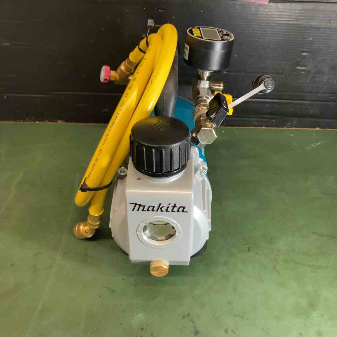 ★マキタ(makita)18V コードレス真空ポンプ VP180DZ デジタルミニ連成計付属 本体のみ【戸田店】