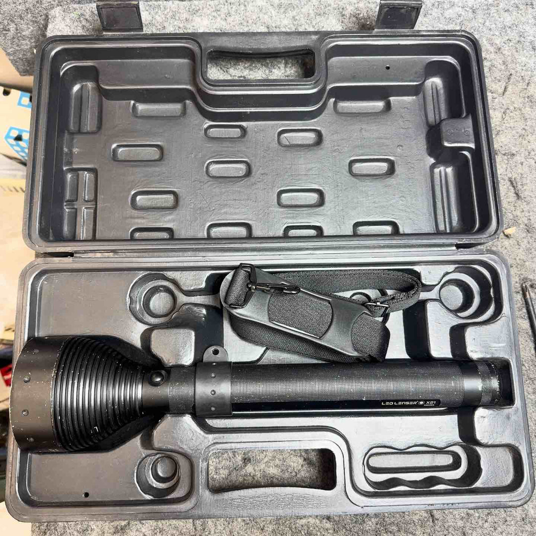 LED LENSER(レッドレンザー) X21 OPT-8421 懐中電灯 LEDライト 【桶川店】
