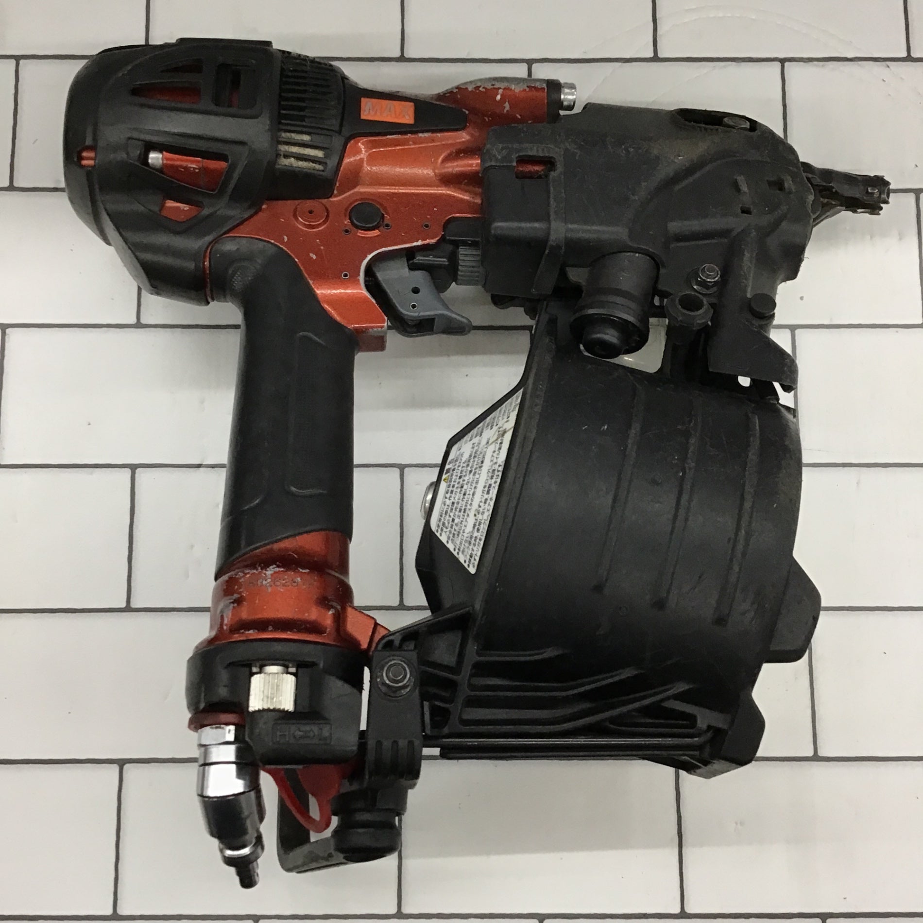 ☆マックス(MAX) 高圧エア釘打ち機 HN-65N2(D)-R【所沢店】 – アクト
