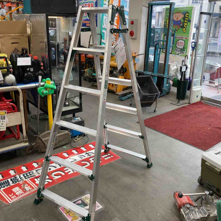 アルインコ 伸縮脚付きはしご兼用脚立(踏ざん幅60mm・各脚441mm伸縮) PRT180F【川崎店】