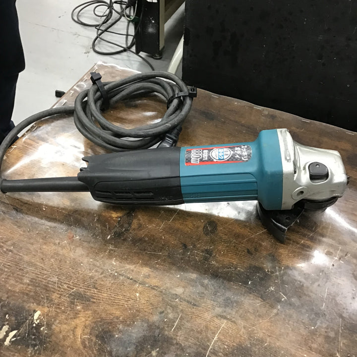 ☆マキタ(makita) 100mmディスクグラインダ GA4033【戸田店】