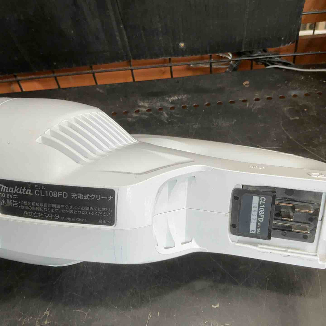◇マキタ(makita) コードレスクリーナー CL108FDSHW【草加店】