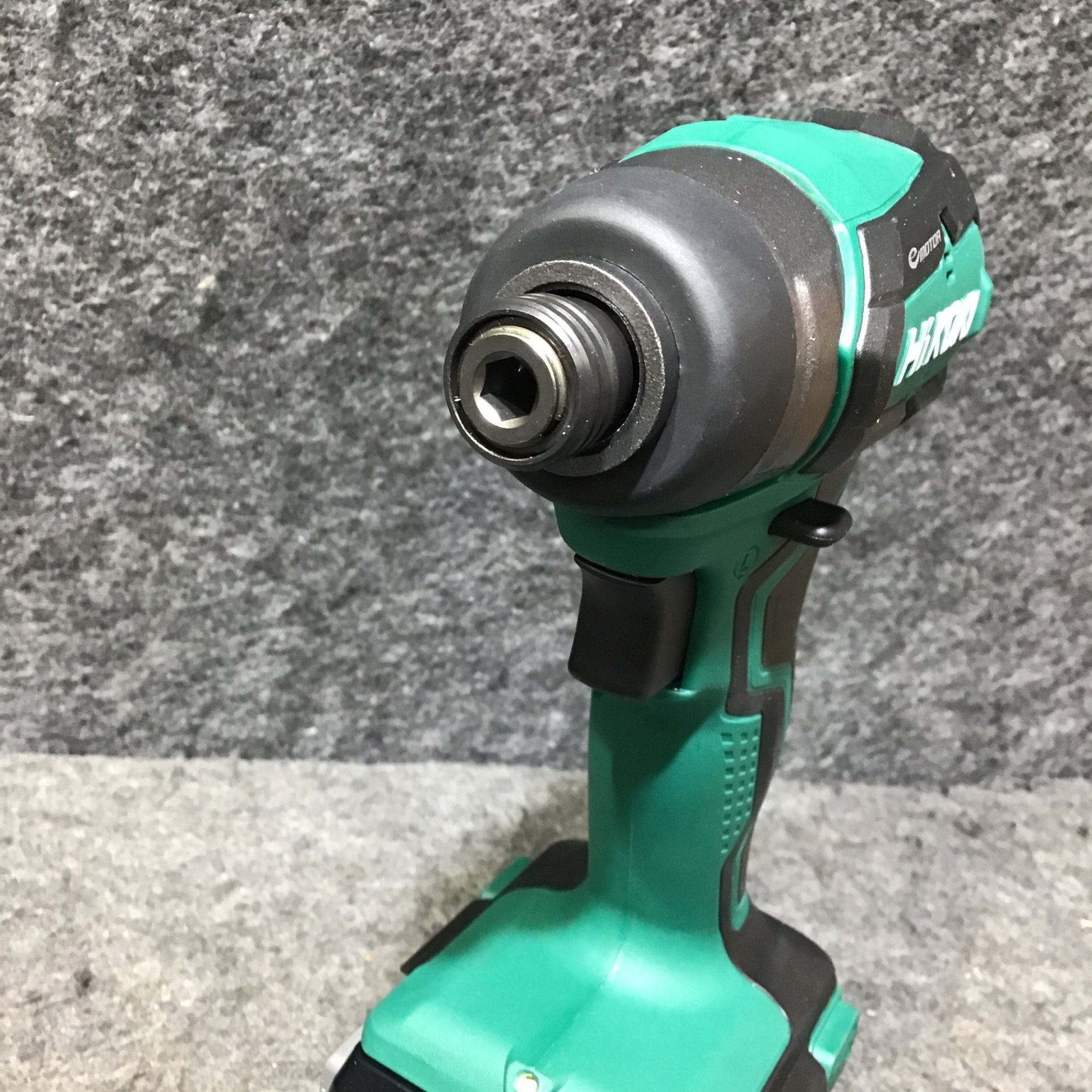 未使用品】ハイコーキ(HIKOKI ※旧:日立工機) コードレスインパクト