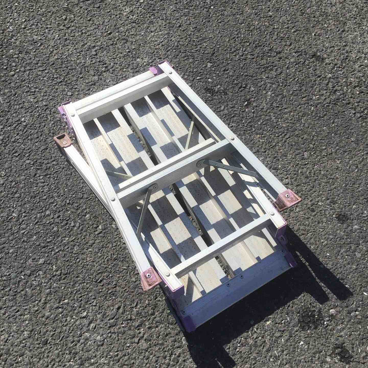 【現状品 / 店頭受取り限定】 アルインコ/ALINCO アルミ足場台2段(小) PXGV-507FK 【鴻巣店】