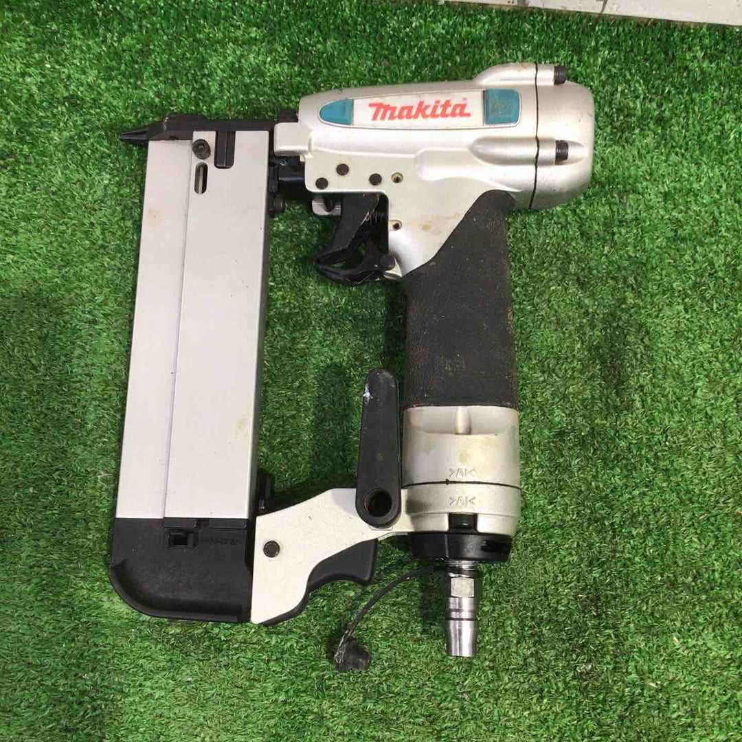 ★マキタ(makita) 常圧ピンネイラ AF351【町田店】