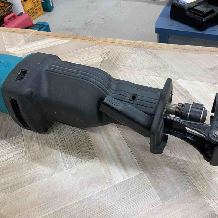 ◇マキタ(makita) セーバソー(レシプロソー) JR3040T【八潮店】