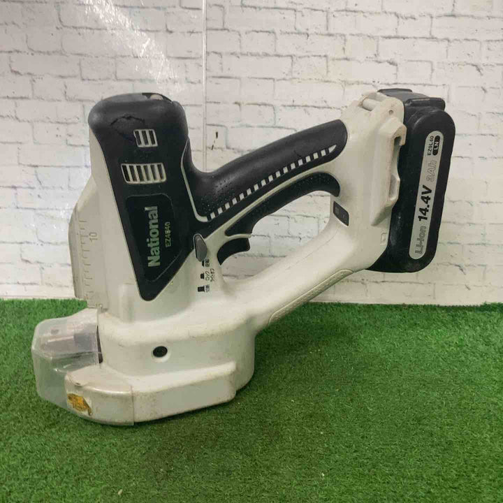 ◇パナソニック(Panasonic) コードレス全ネジカッター EZ4540LN1S-B【町田店】