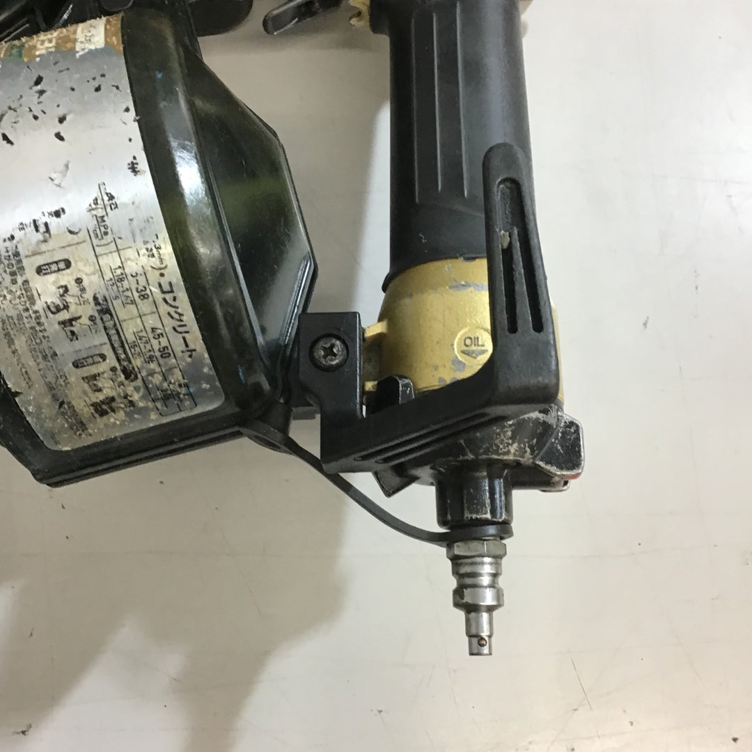 【中古品】★マキタ(makita) 50mm 高圧エア釘打ち機 AN533HSP1 ゴールド 【戸田店】