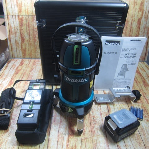 ★マキタ(makita) レーザー墨出し器 SK507GDZN【川崎店】