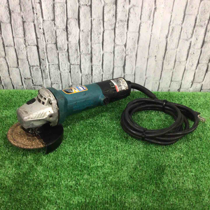 ☆マキタ(makita) 100mmディスクグラインダ 9533B【川口店】