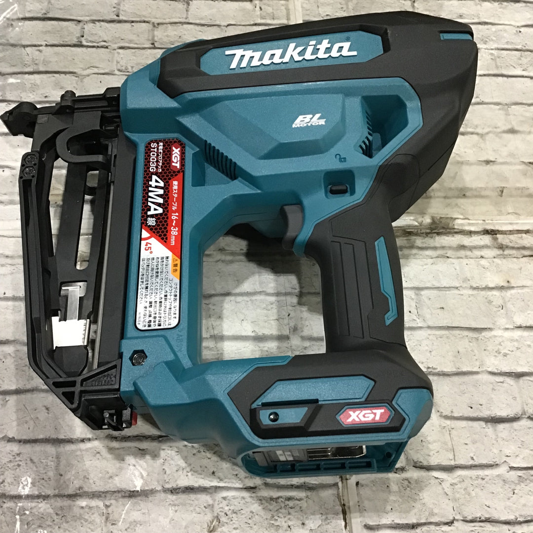 ★マキタ(makita) コードレスフロアタッカ ST003GZ【川口店】