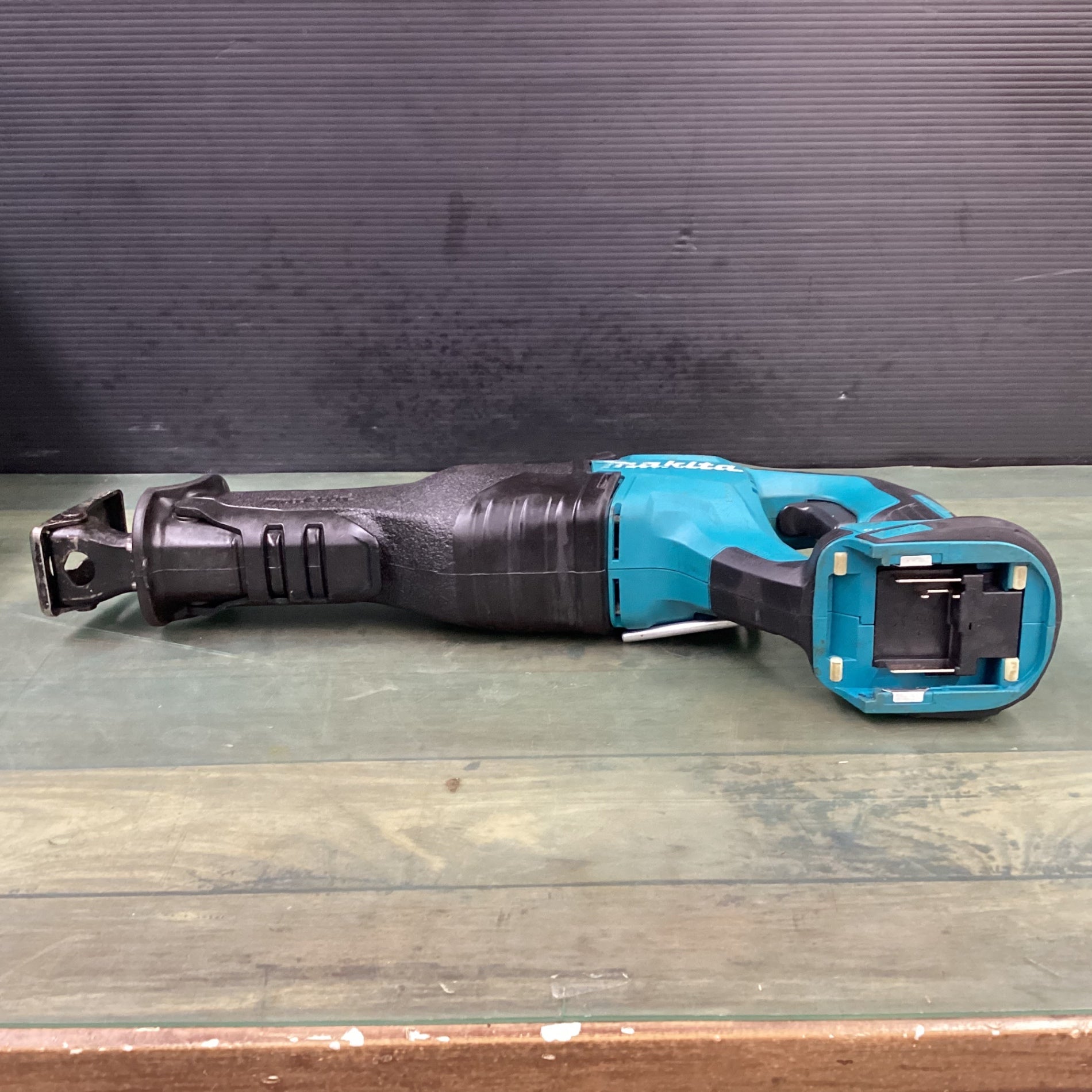 ☆ マキタ(makita) コードレスレシプロソー JR187DZK 【東大和店