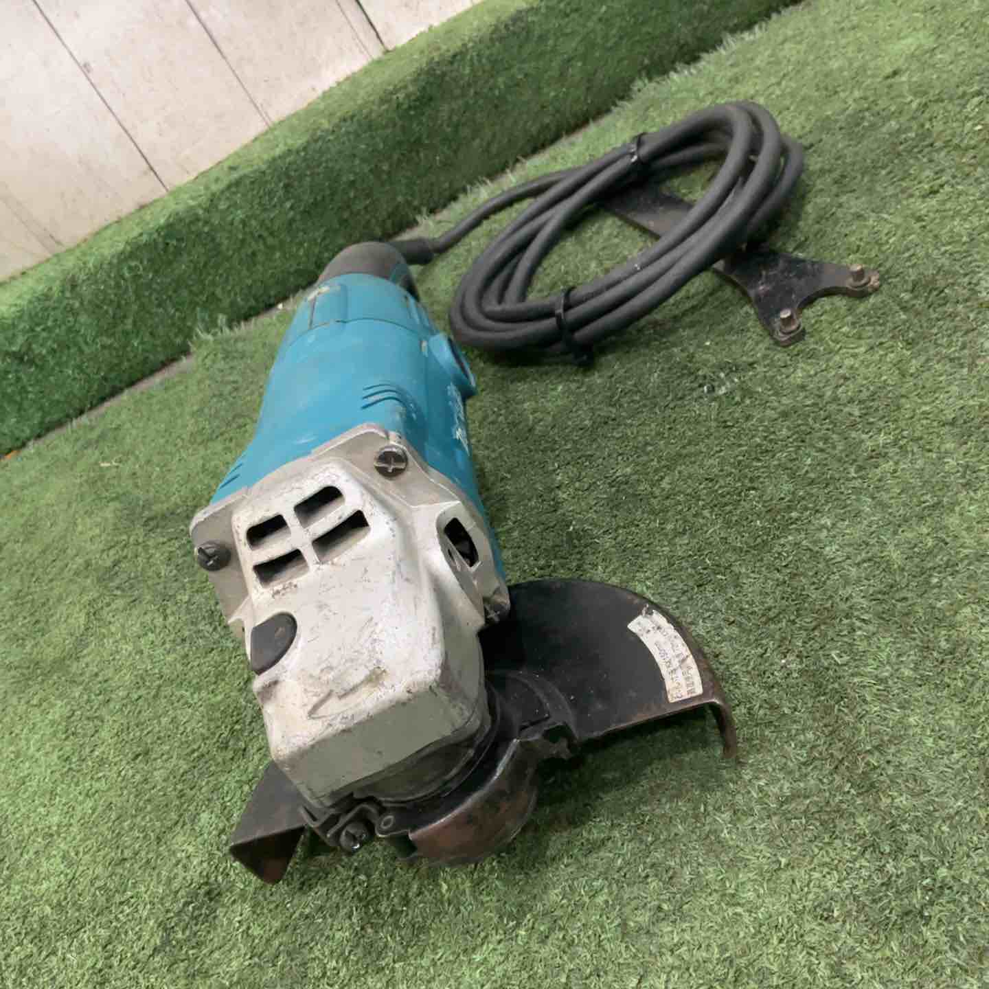 ☆マキタ(makita) 150mm電子ディスクグラインダ GA6021C 動作確認済【川口店】 ☆マキタ(makita) 150mm電子ディスクグラインダ GA6021C 動作確認済