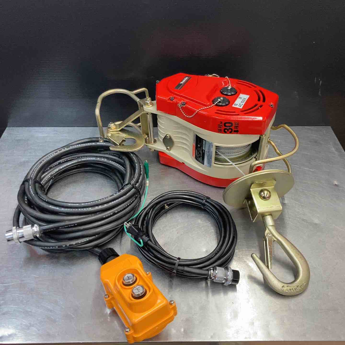 中古美品】 マキタ(makita) 小型ホイスト(ワイヤー) 定格荷重