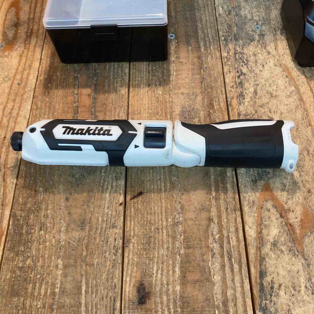 【中古品】マキタ(makita) コードレスペンインパクトドライバー TD022DSHXW【所沢店】
