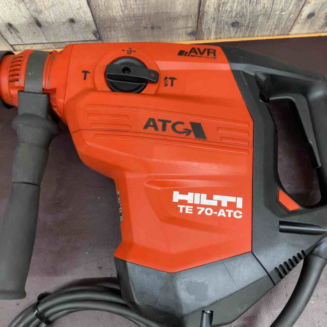 【中古品】 ヒルティ(Hilti) コード式ロータリーハンマドリル TE70-ATC/AVR アタッチメントTEDRS-Y・ビット3個付属 【東大和店】