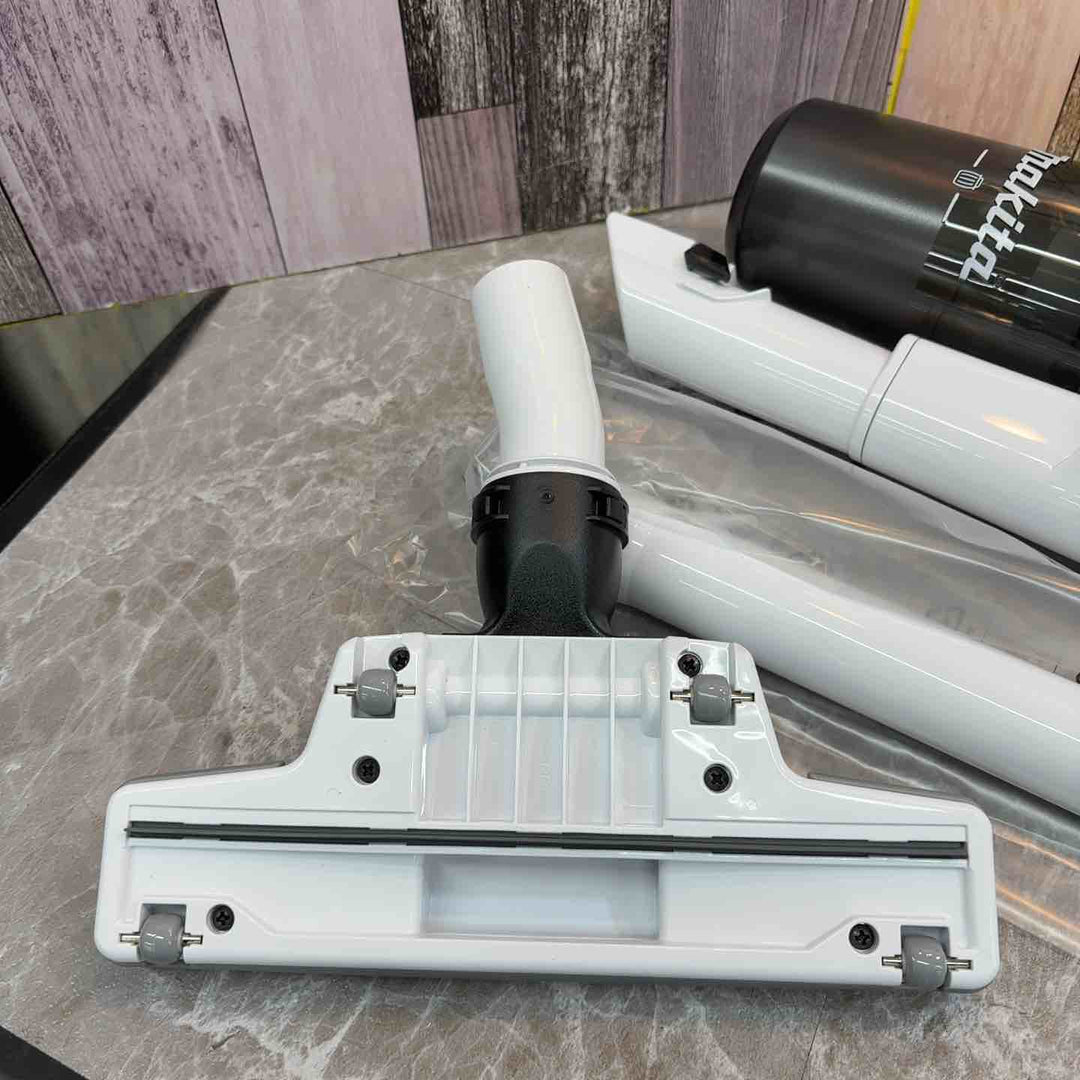 ★マキタ(makita) コードレスクリーナー CL286FDZW【八潮店】