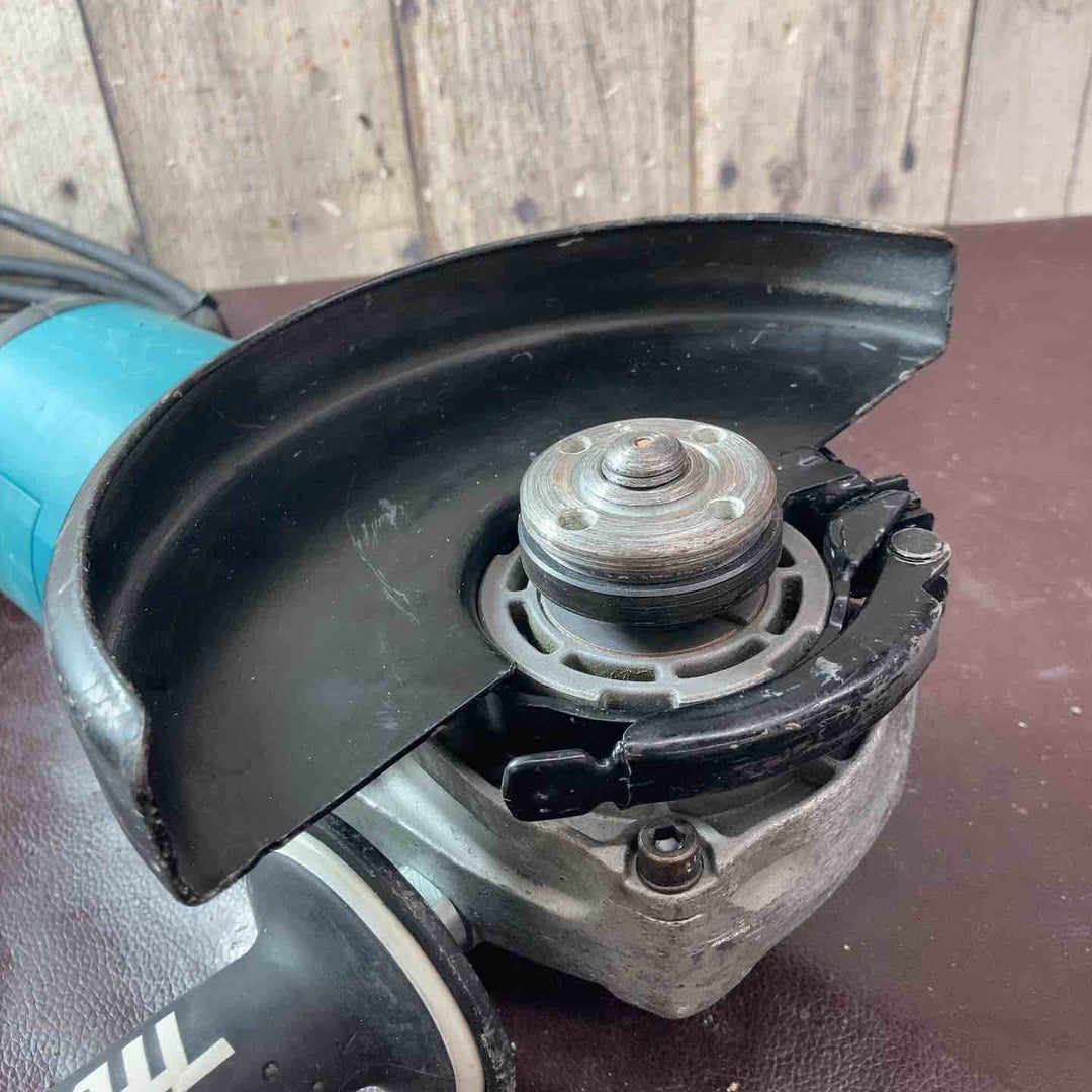 【中古品】マキタ(makita) 180mmディスクグラインダー GA7061【東大和店】