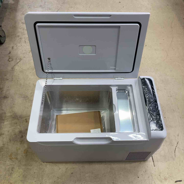 RELICIA 車載冷凍冷蔵庫 RLC-CF22 22L AC/DC両対応　ポータブル冷凍冷蔵庫　アウトドア用 22L【町田店】