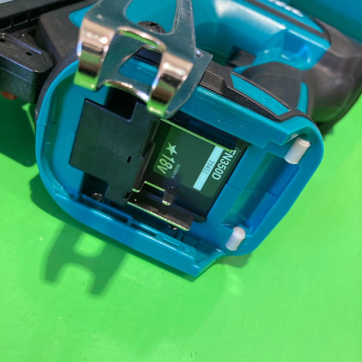 ★マキタ(makita) コードレスフィニッシュネイラ FN350DRG【町田店】