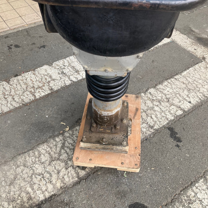 【中古品/店頭受取り限定】明和(メイワ) タンピングランマー RTX550【東大和店】