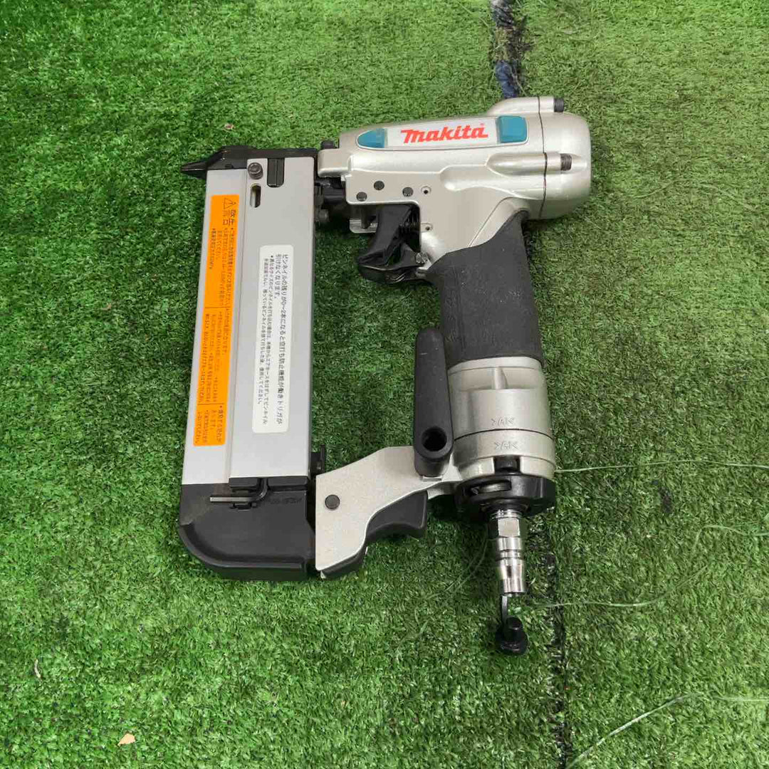 ★マキタ(makita) 常圧ピンネイラ AF351【草加店】