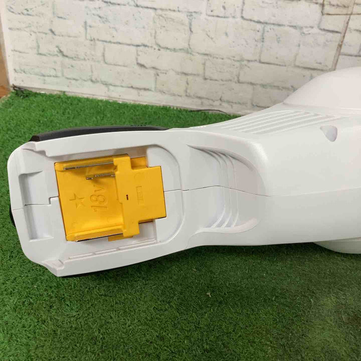 ★マキタ(makita) コードレスクリーナー CL182FDRFW【町田店】
