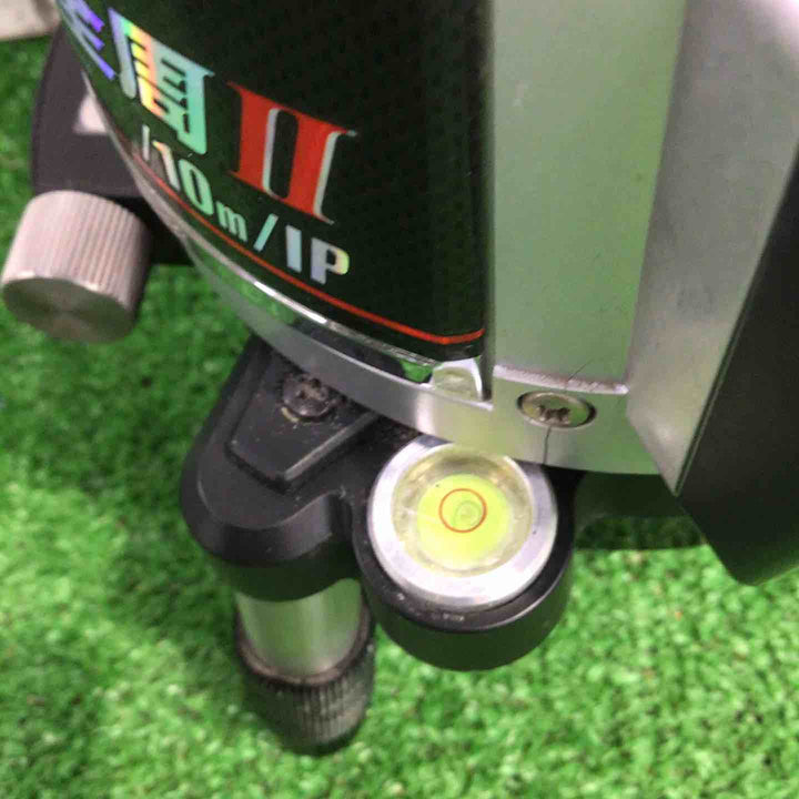 ◇タジマ 水平/垂直ラインレーザー墨出し器 TSL-T4Y3J10IP2【町田店】