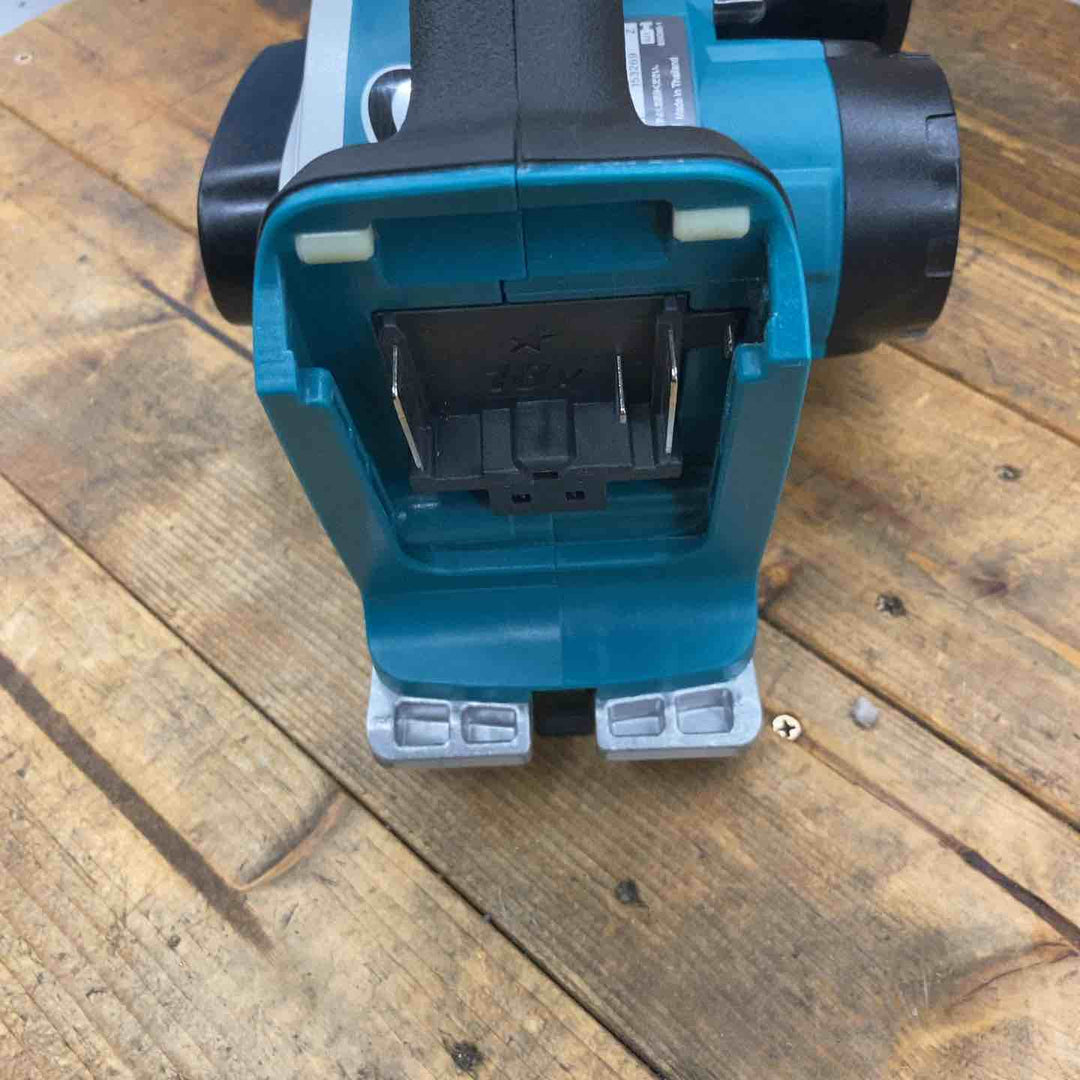 【中古品】マキタ(makita) コードレスカンナ KP180DZ【所沢店】