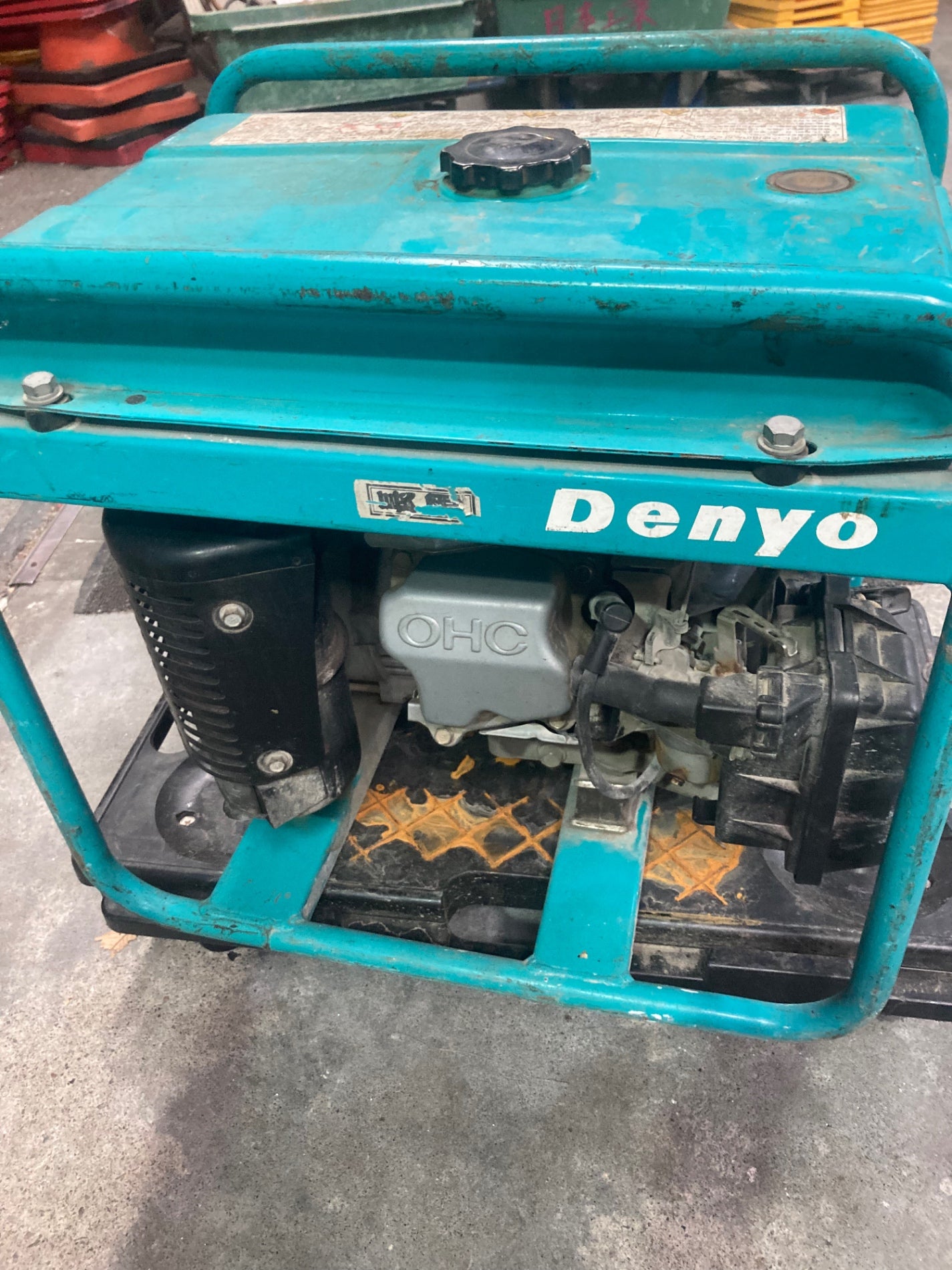 店頭受取り限定】☆デンヨー(Denyo) 発電機 GA-2605U2 定格出力2.2