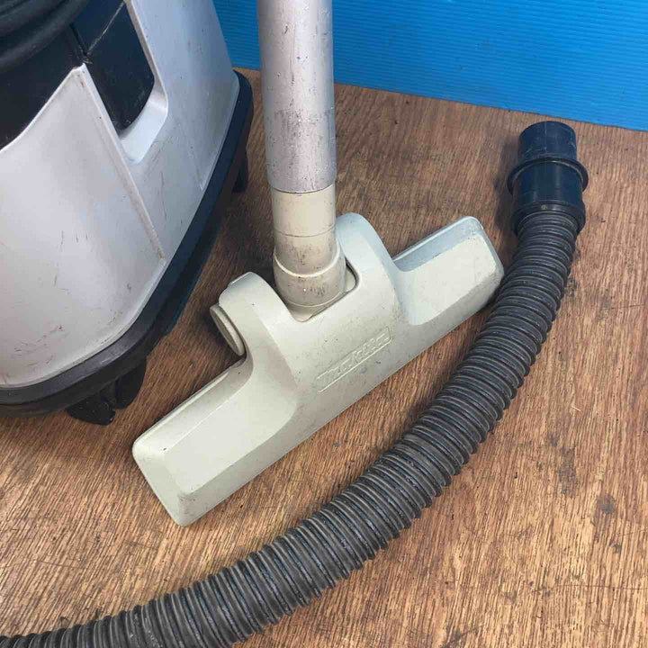 ★マキタ(makita) 集じん機 乾湿両用 474(P)【岩槻店】