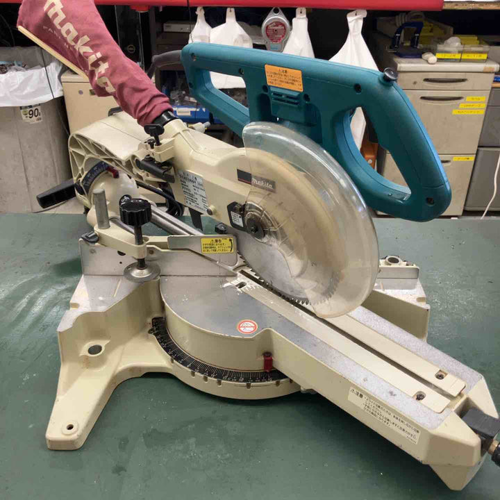 ☆マキタ(makita) 216mm卓上スライド丸ノコ LS0811【鴻巣店】