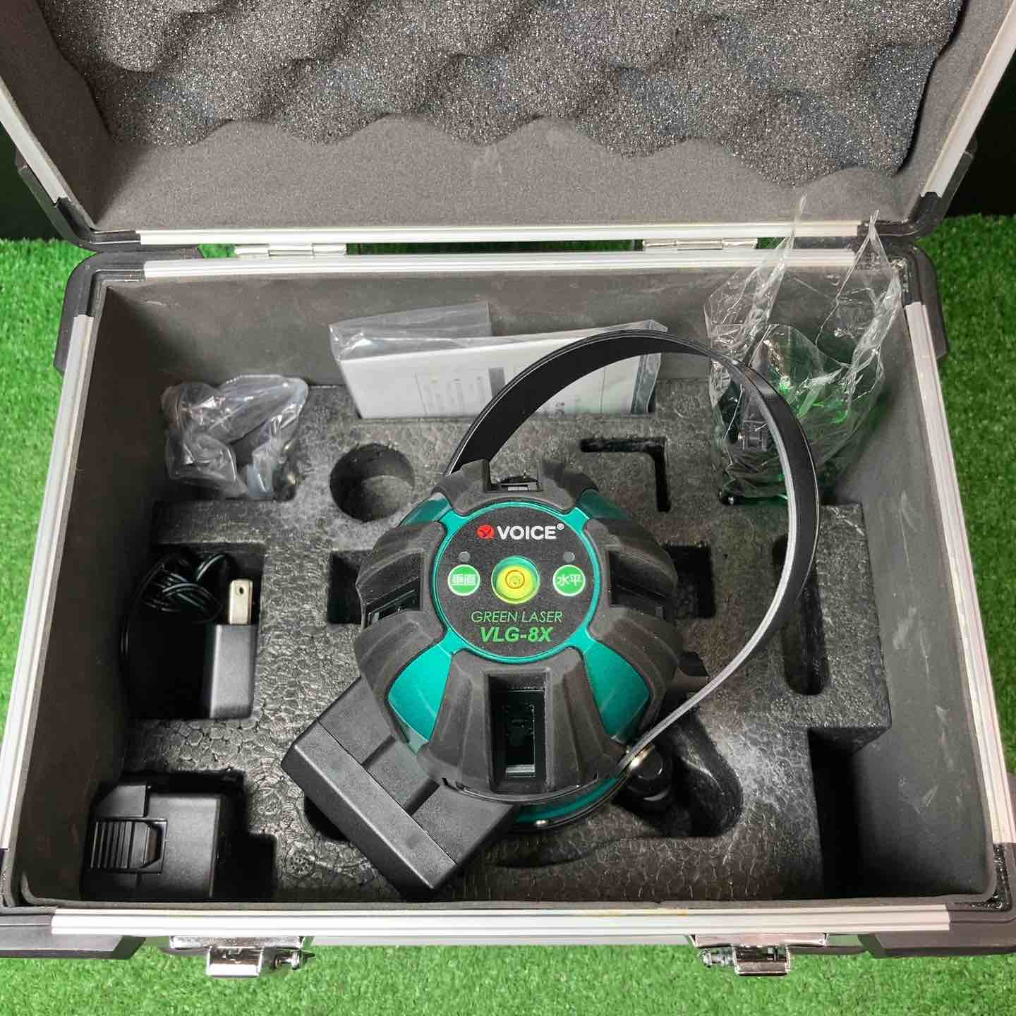 中古品】◇VOICE レーザー墨出し器 グリーンレーザー VLG-8X【岩槻店