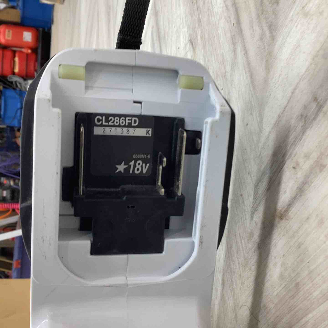 ★マキタ(makita) コードレスクリーナー CL286FDZW【越谷店】