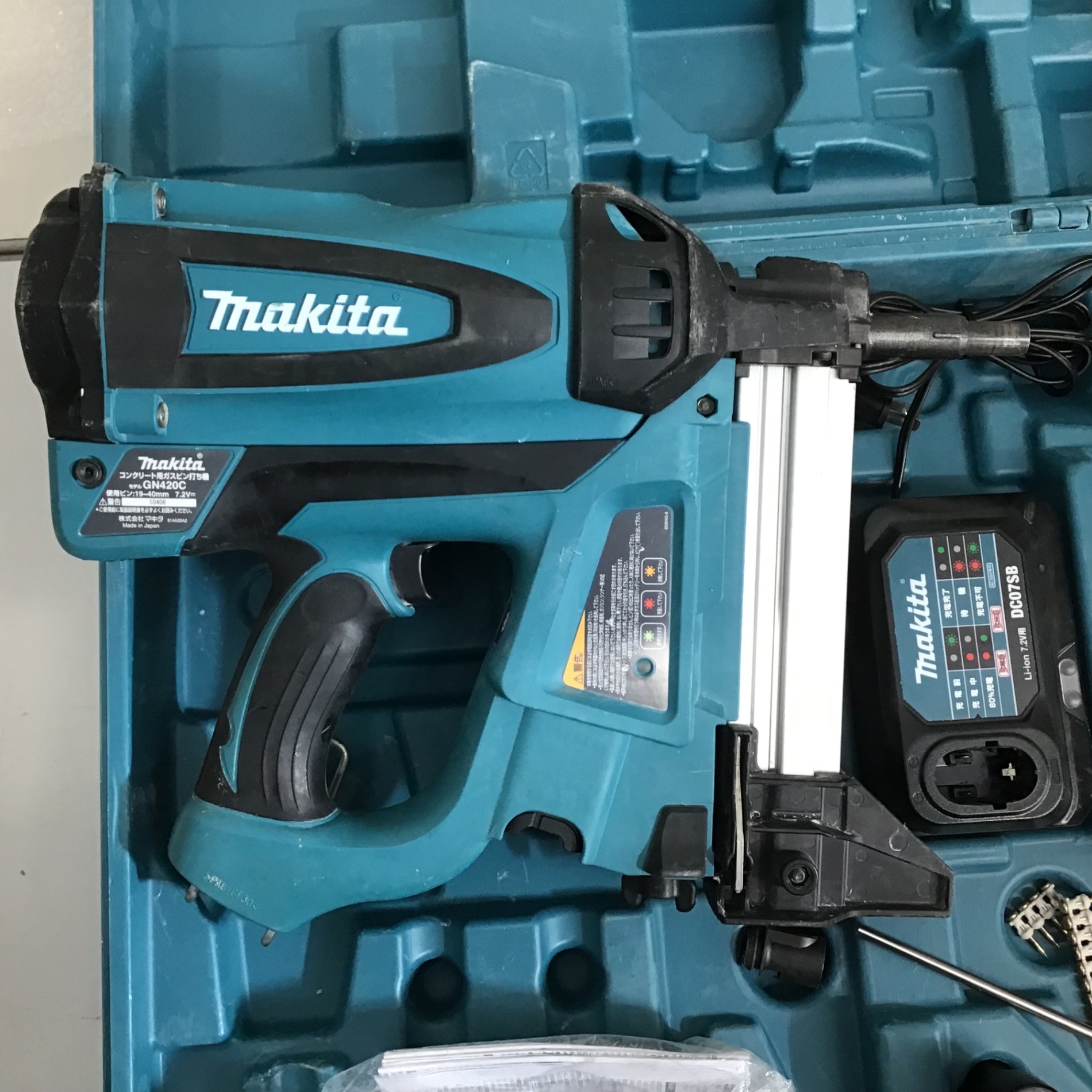 中古品】☆マキタ(makita) コードレスコンクリート用ガスピン打ち機