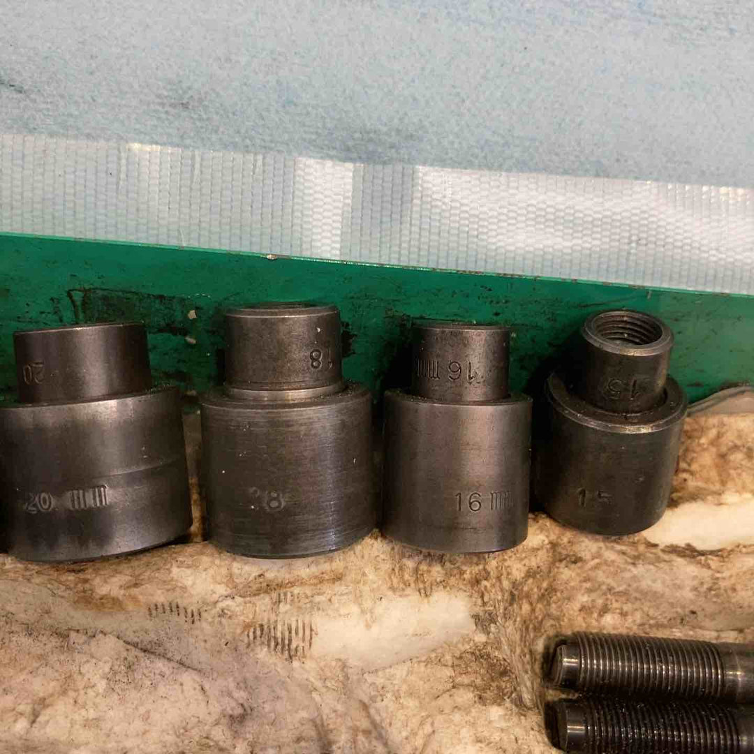 ◇亀倉精機 手動油圧パンチャー HP-1【町田店】