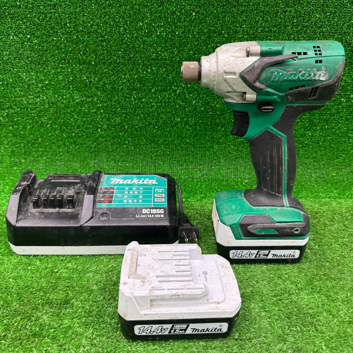 【現状品】 マキタ makita 14.4V コードレスインパクトドライバ M697DSX ケースなし 充電器 バッテリ セット 【桶川店】